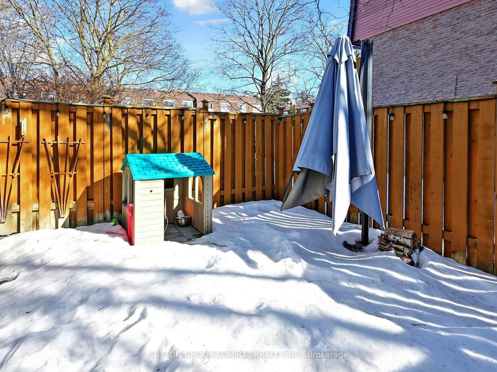 209 Castle Rock Drive Townhomes, Richmond Hill, Toronto