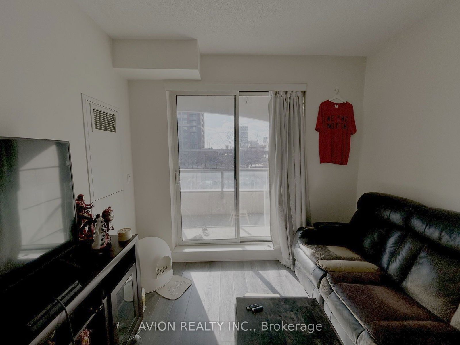 8228 Birchmount Rd, unit 203 for sale