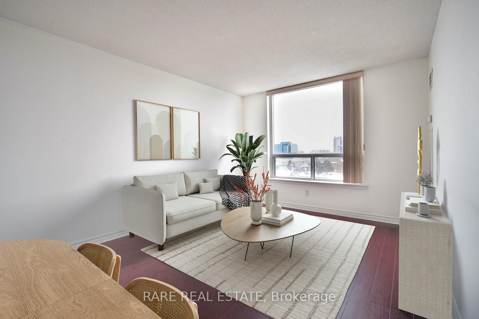 9015 Leslie St, unit 807 for sale