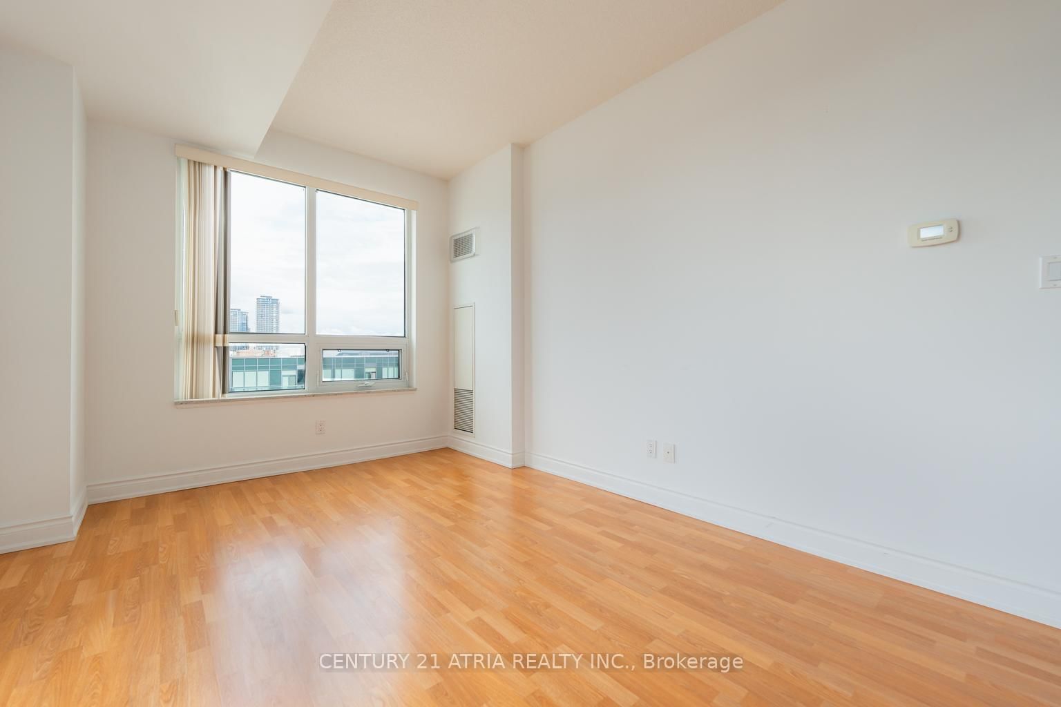 60 South Town Centre Blvd, unit 1607 for rent