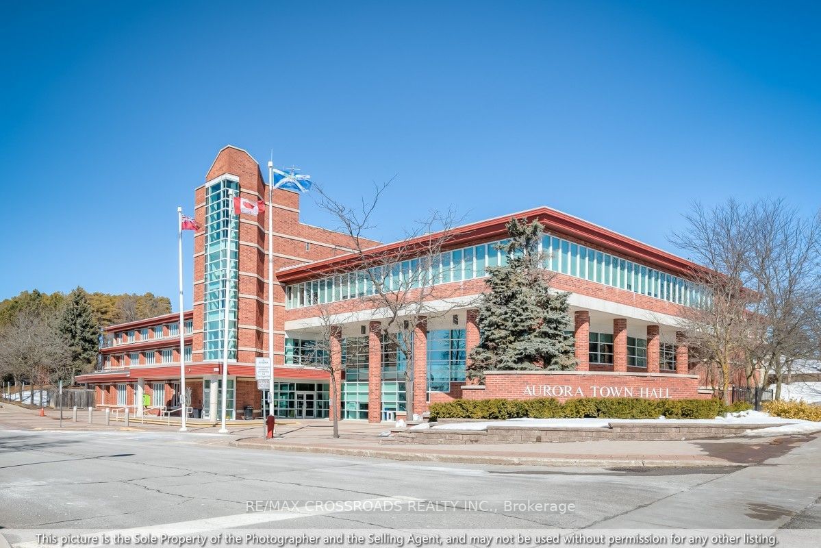 Sandlewood Court Townhomes, Aurora, Toronto