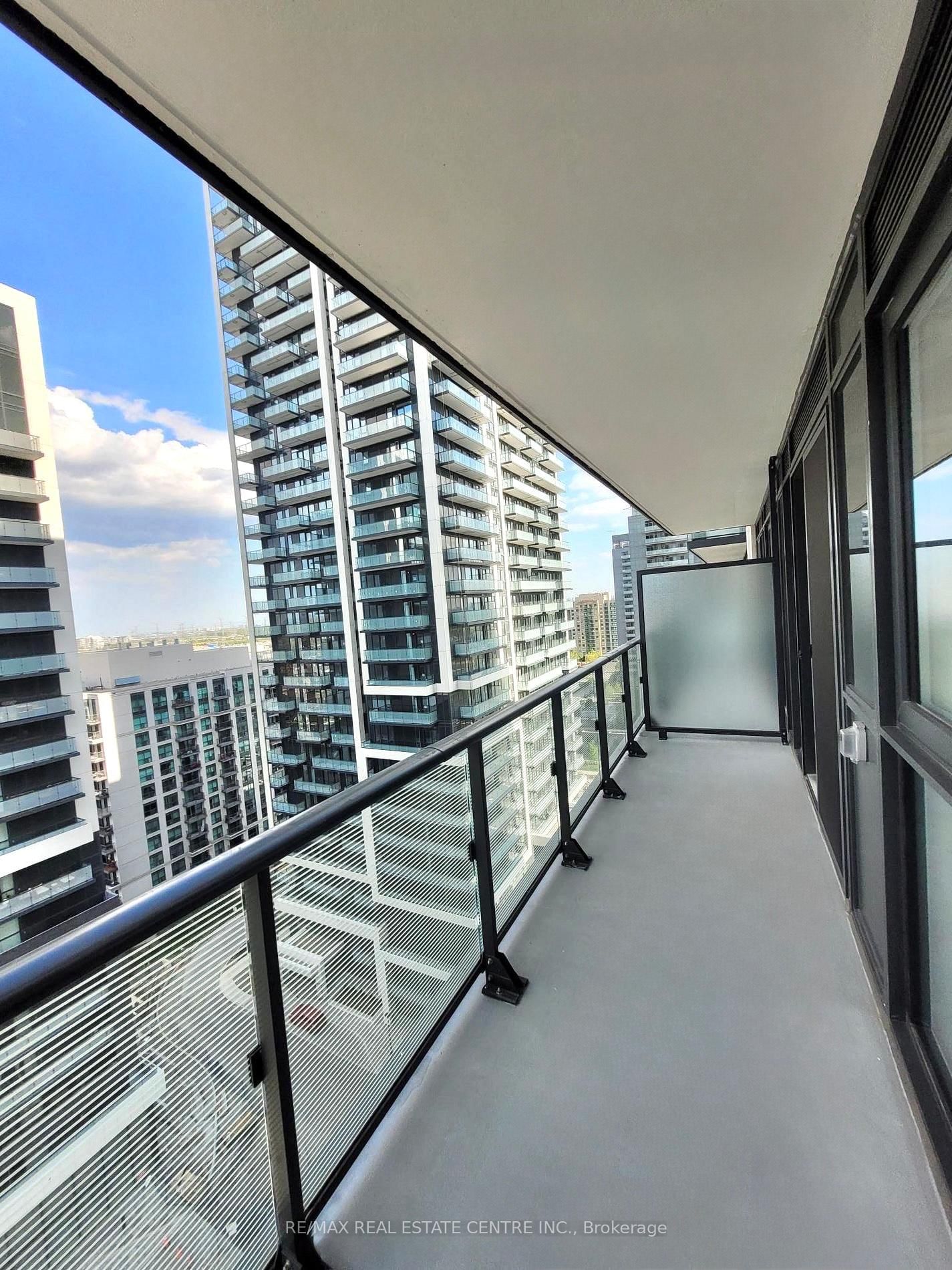 95 Oneida Cres, unit 1504 for rent