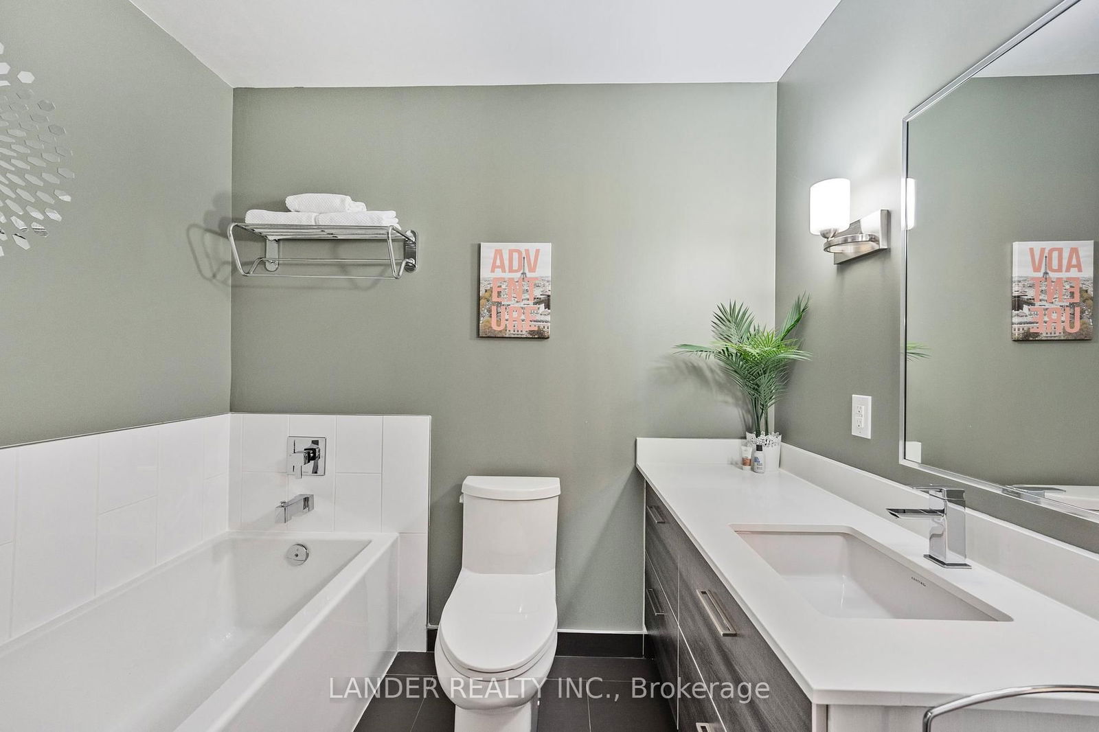 233 Broward Way, unit 13 for sale