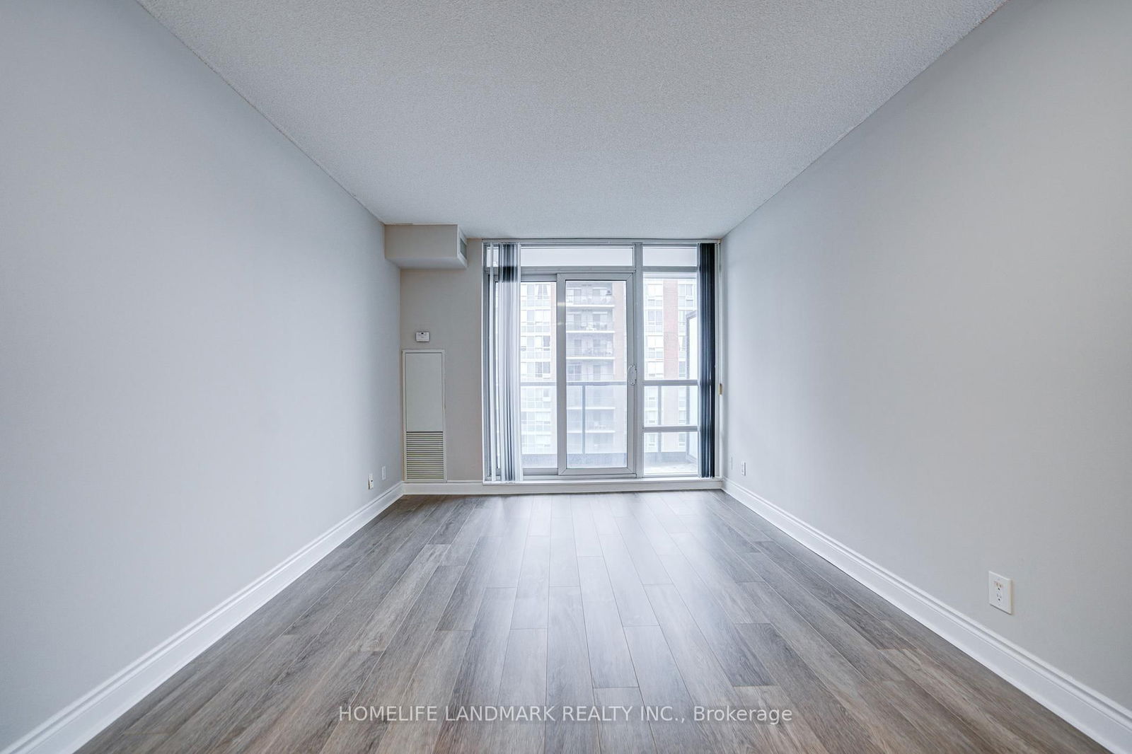 55 South Town Centre Blvd, unit 1109 for sale