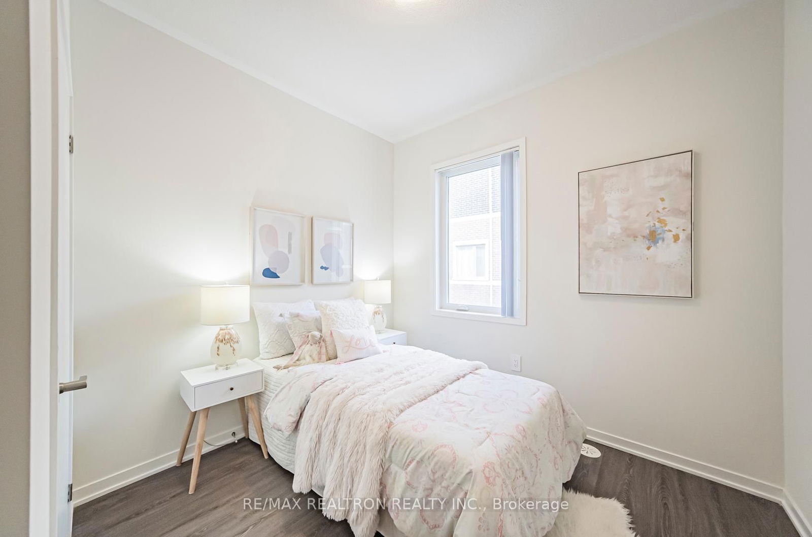 10 Almond Blossom Mews, unit 100 for sale