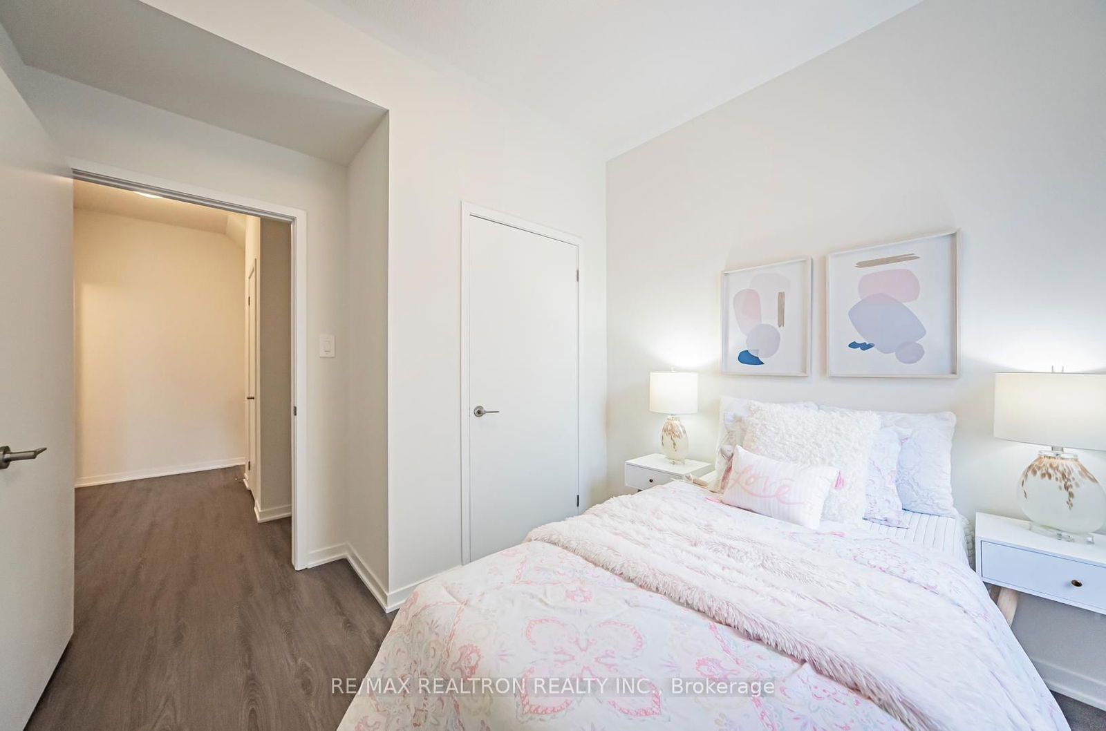 10 Almond Blossom Mews, unit 100 for sale