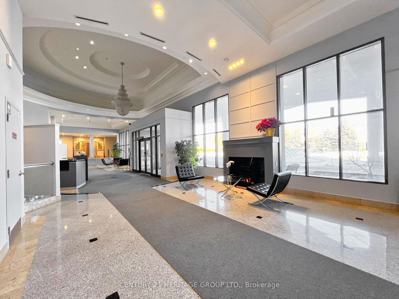 11121 Yonge St, unit 609 for rent