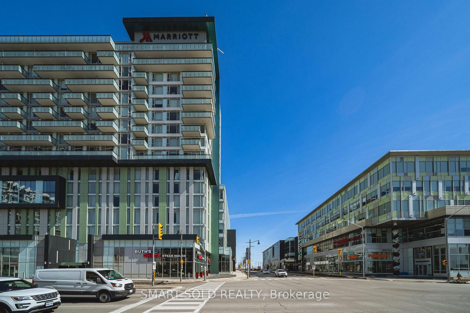 8110 Birchmount Rd, unit 813 for sale