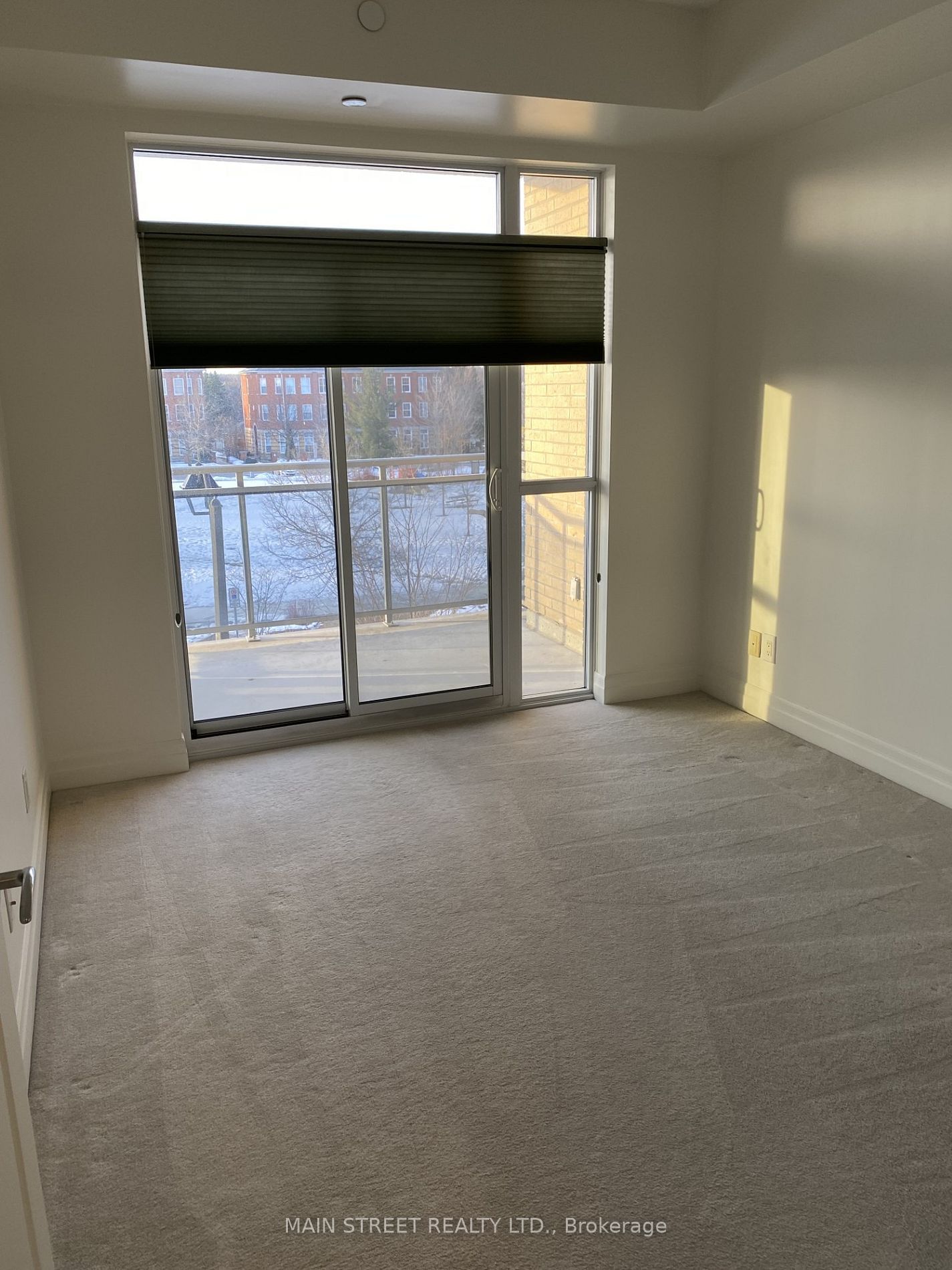 111 Civic Square Gate S, unit 307 for rent