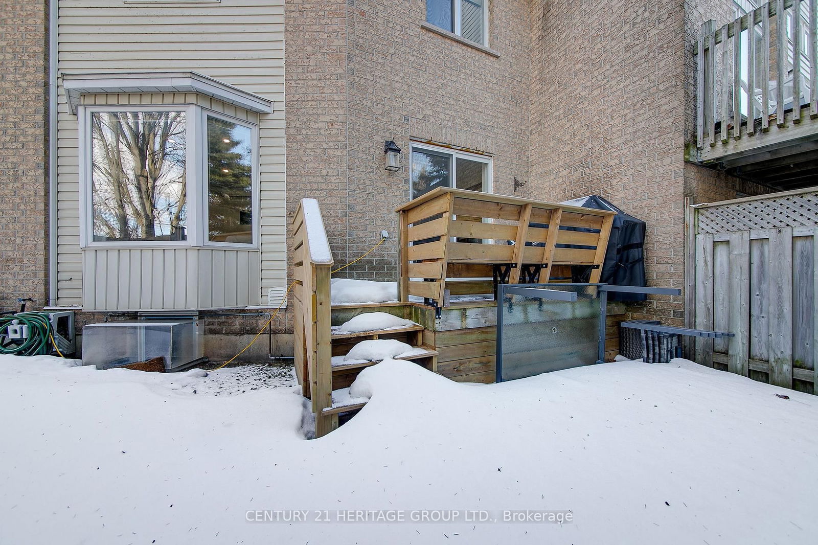 Riddell Court Townhomes, Newmarket, Toronto