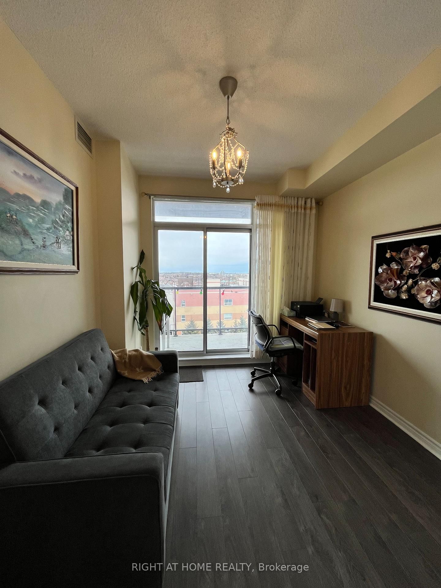 Silverwoods Condominium, Richmond Hill, Toronto