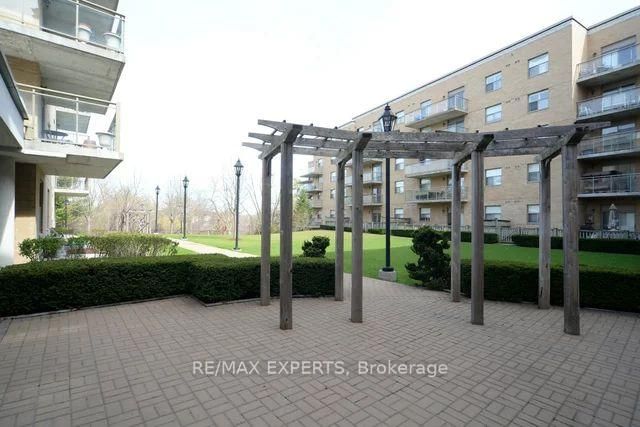 Villa Giardino II Condos, Vaughan, Toronto