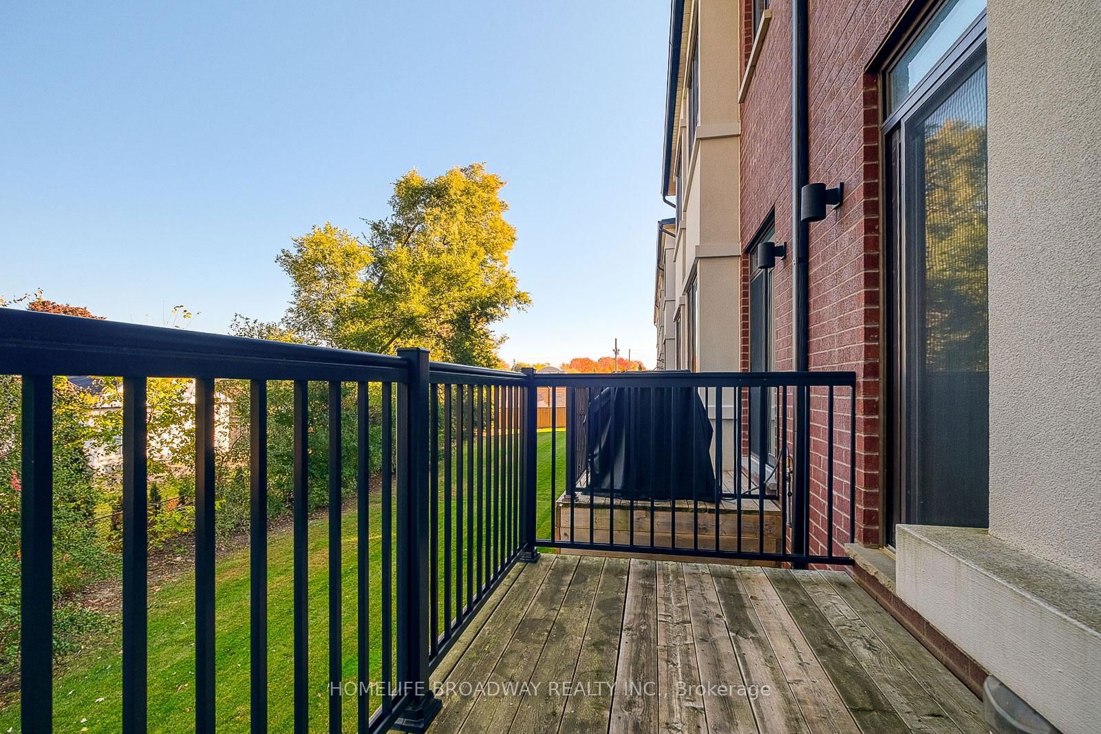 Ambler Lane Townhomes, Richmond Hill, Toronto