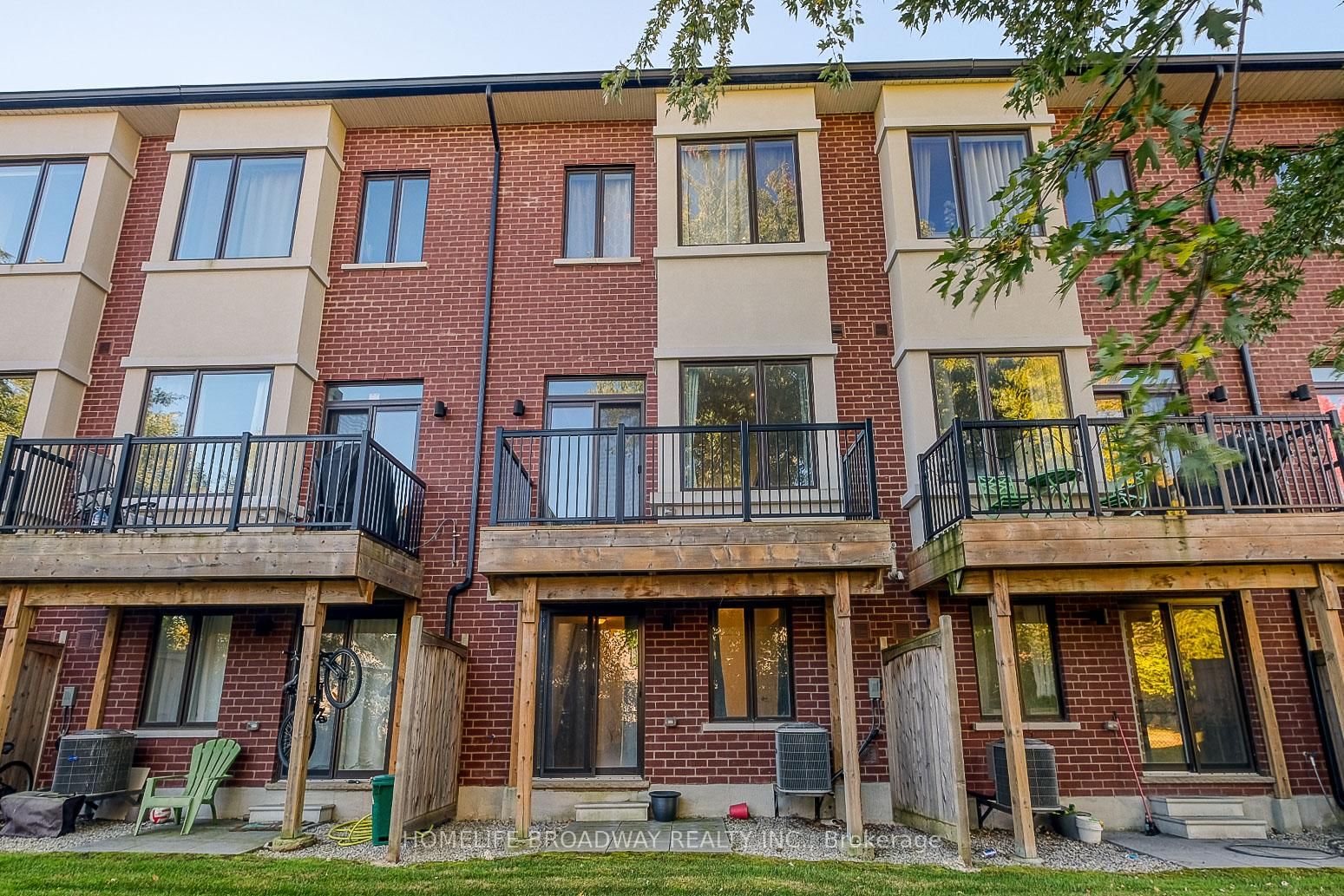 Ambler Lane Townhomes, Richmond Hill, Toronto