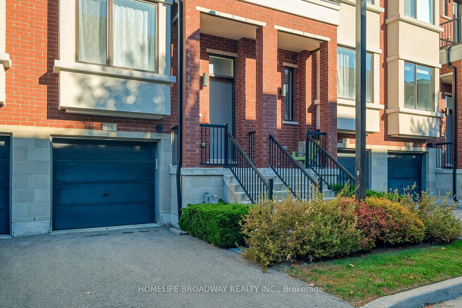 Ambler Lane Townhomes, Richmond Hill, Toronto