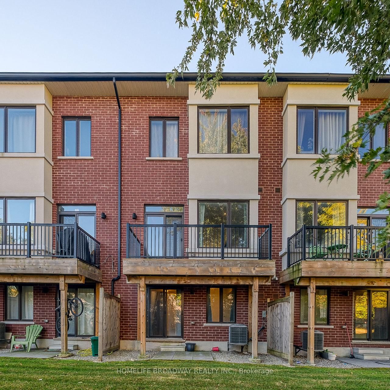 Ambler Lane Townhomes, Richmond Hill, Toronto