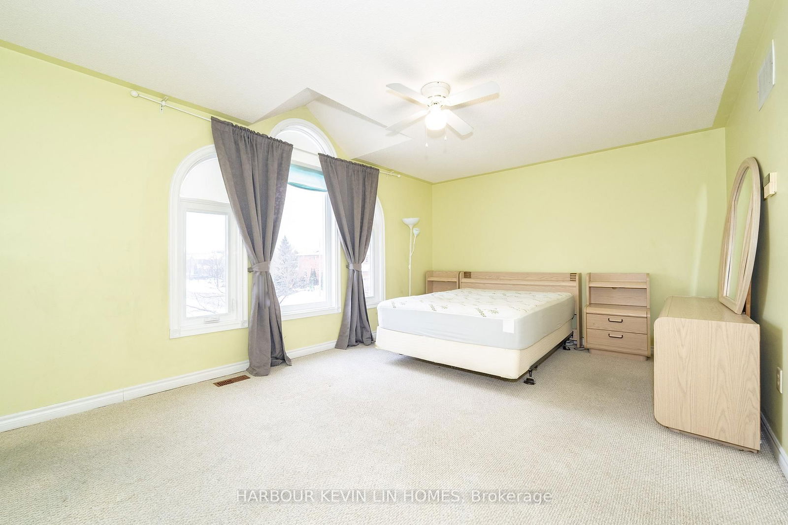 Main - 67 Sunridge St for rent 