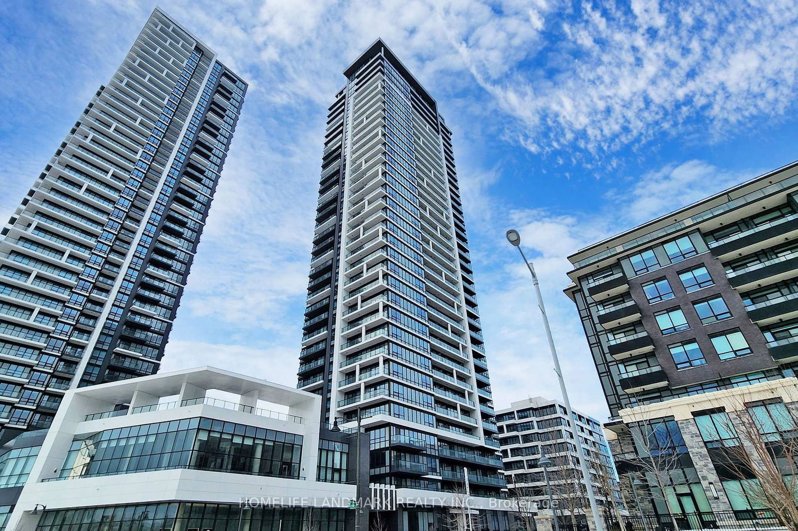 18 Water Walk Dr, unit 1501 for sale