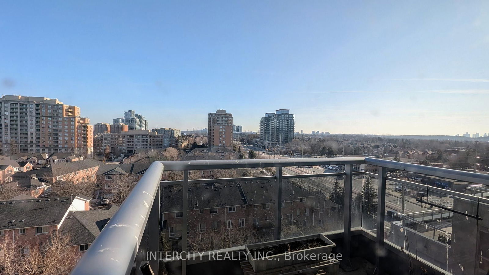 9191 Yonge St, unit 815 for rent