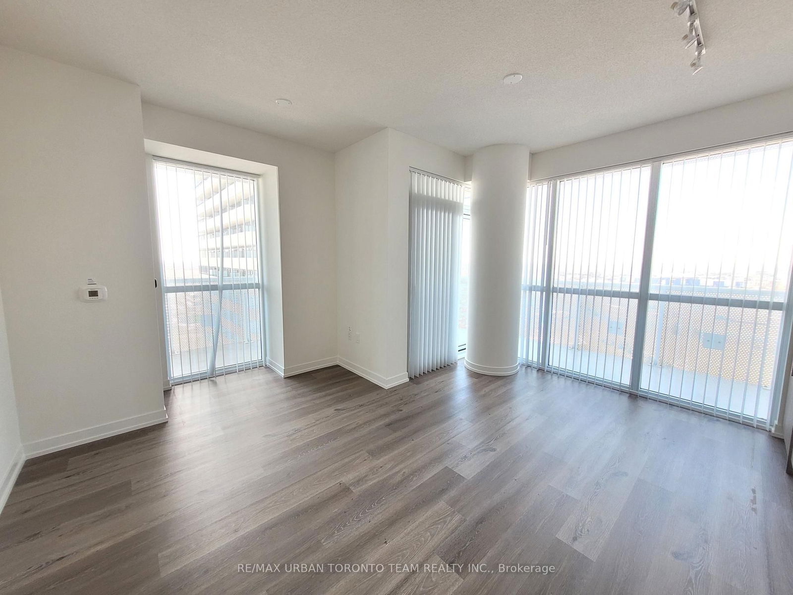 225 Commerce St St, unit 1506 for rent