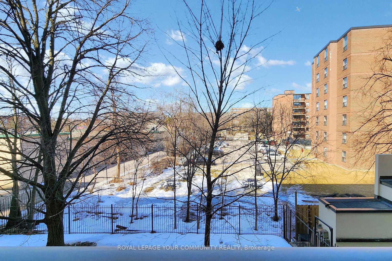 Thornlea Place Condominium Residences, Markham, Toronto