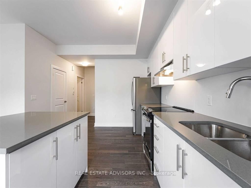 9570 Islington Ave, unit 229 for rent