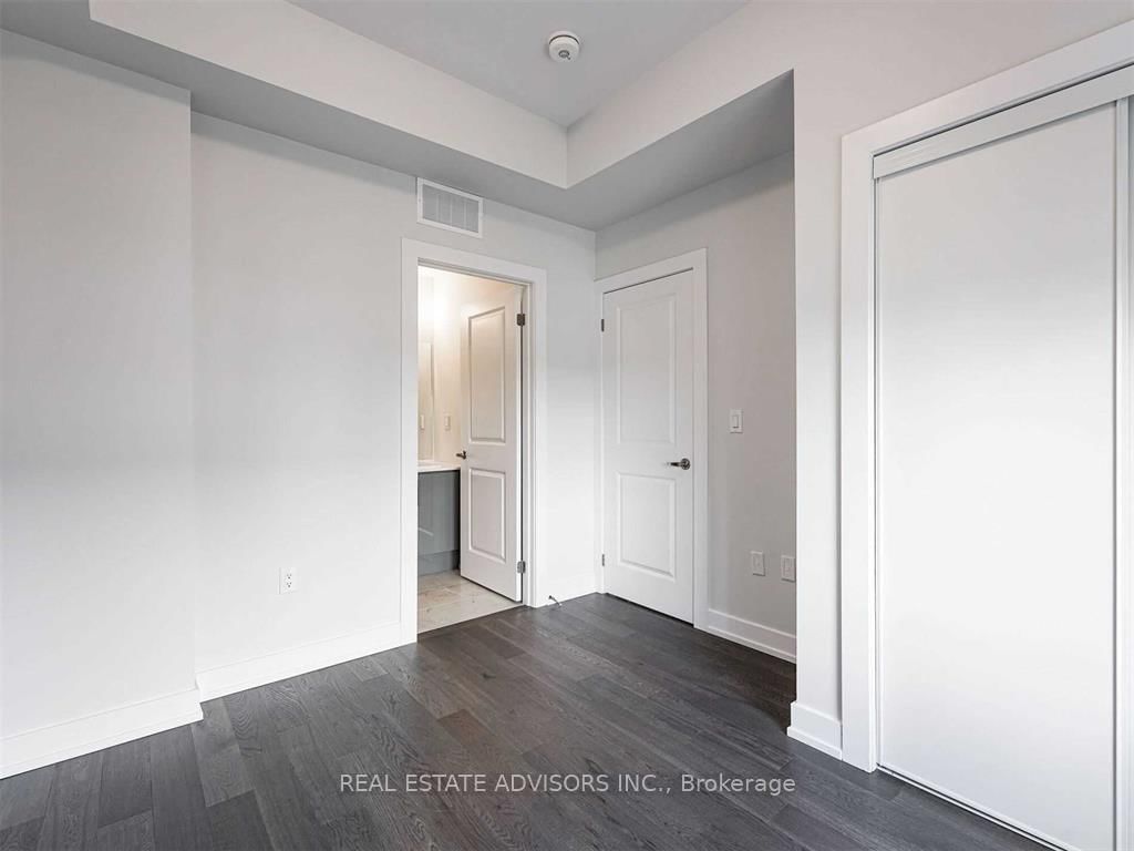 9570 Islington Ave, unit 229 for rent