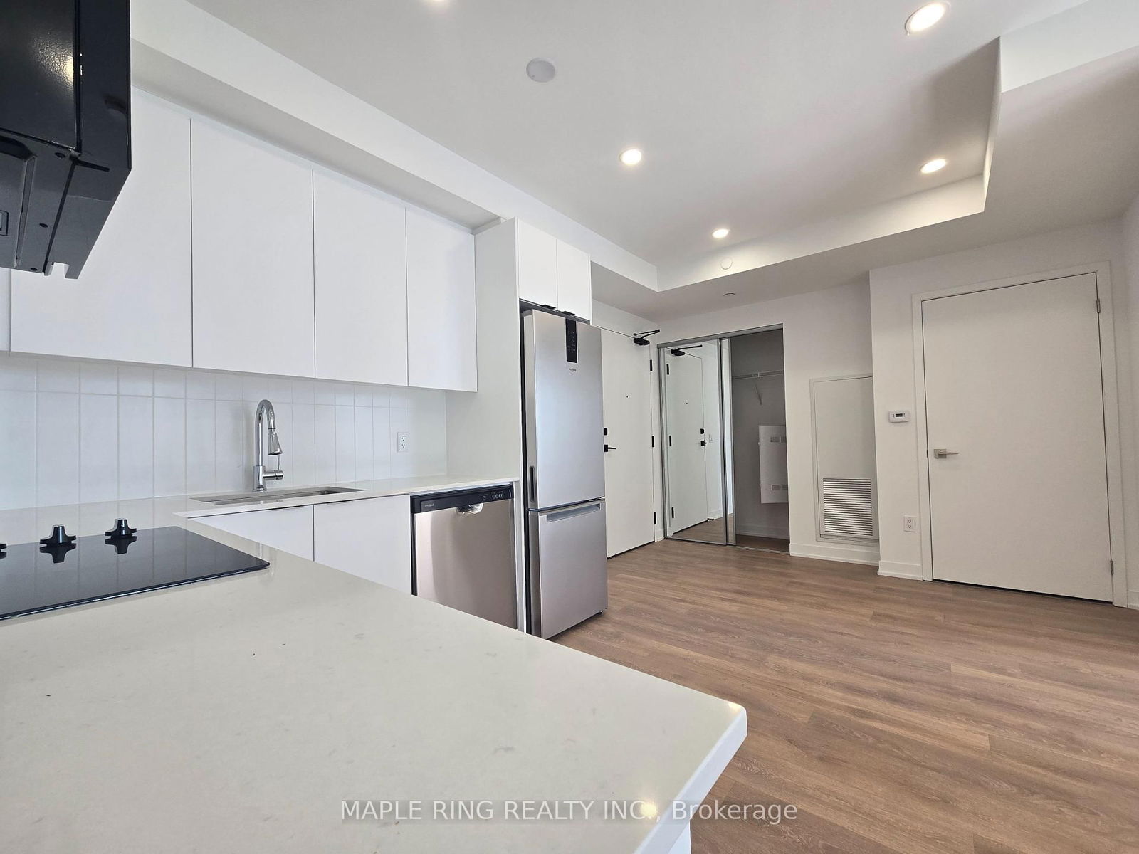 10 Abeja St, unit 318 for rent