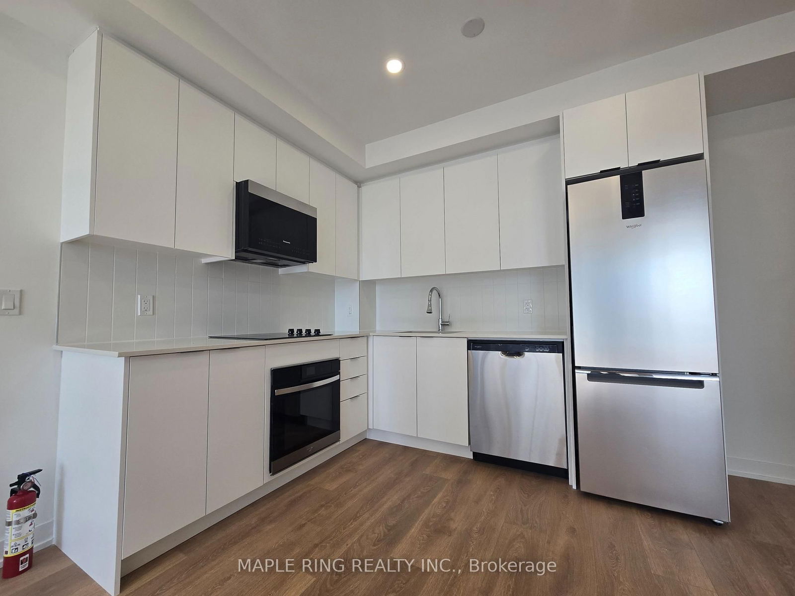 10 Abeja St, unit 318 for rent