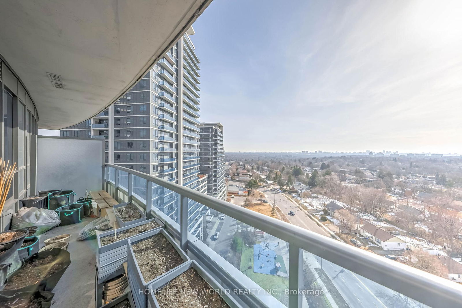 7161 Yonge St, unit 1230 for sale