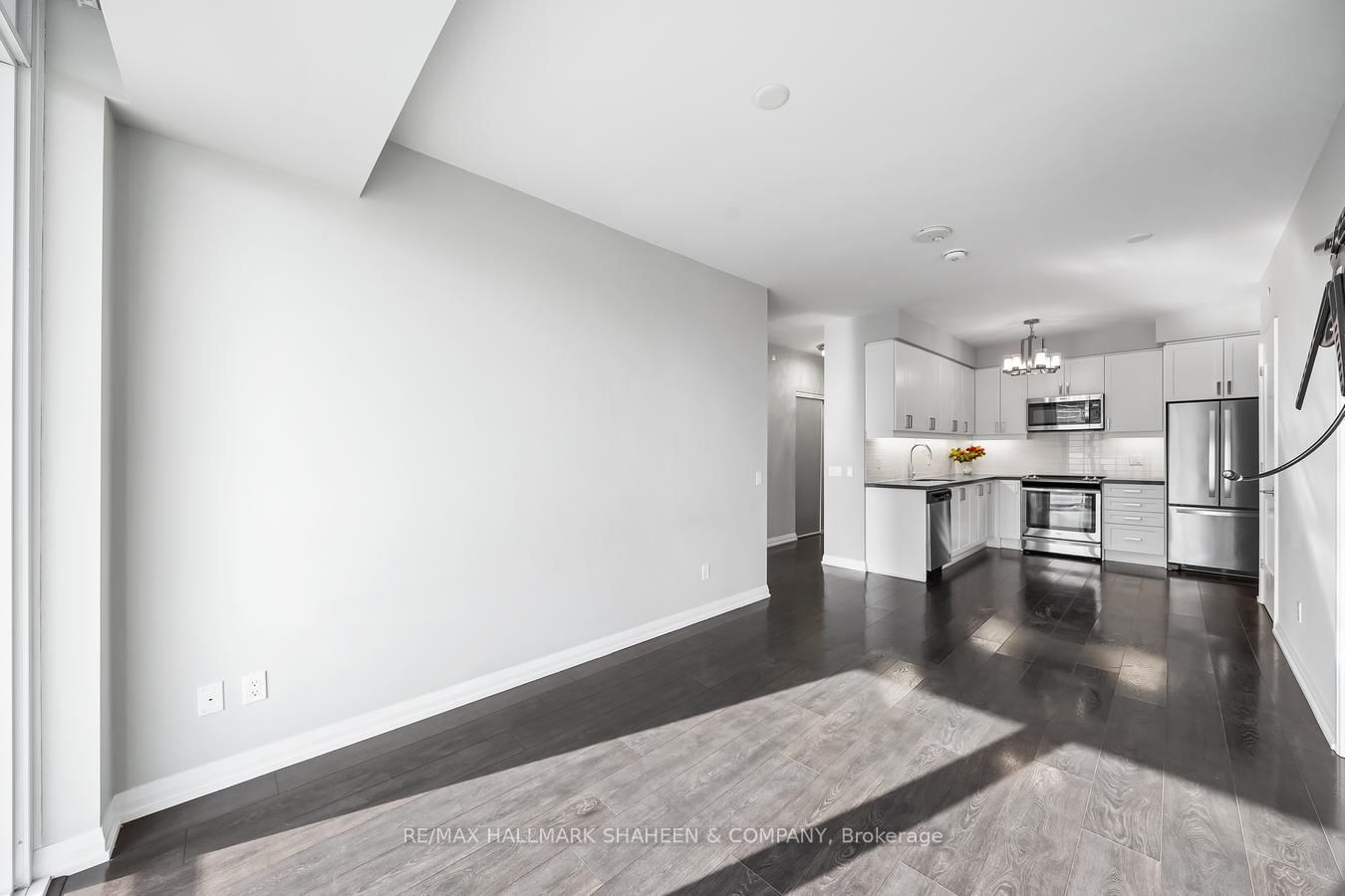 7895 Jane St, unit 3308 for rent