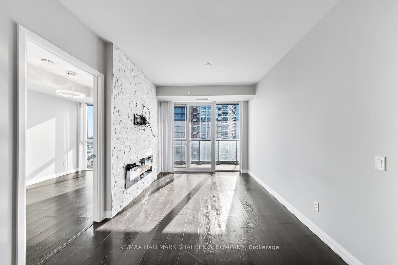 7895 Jane St, unit 3308 for rent