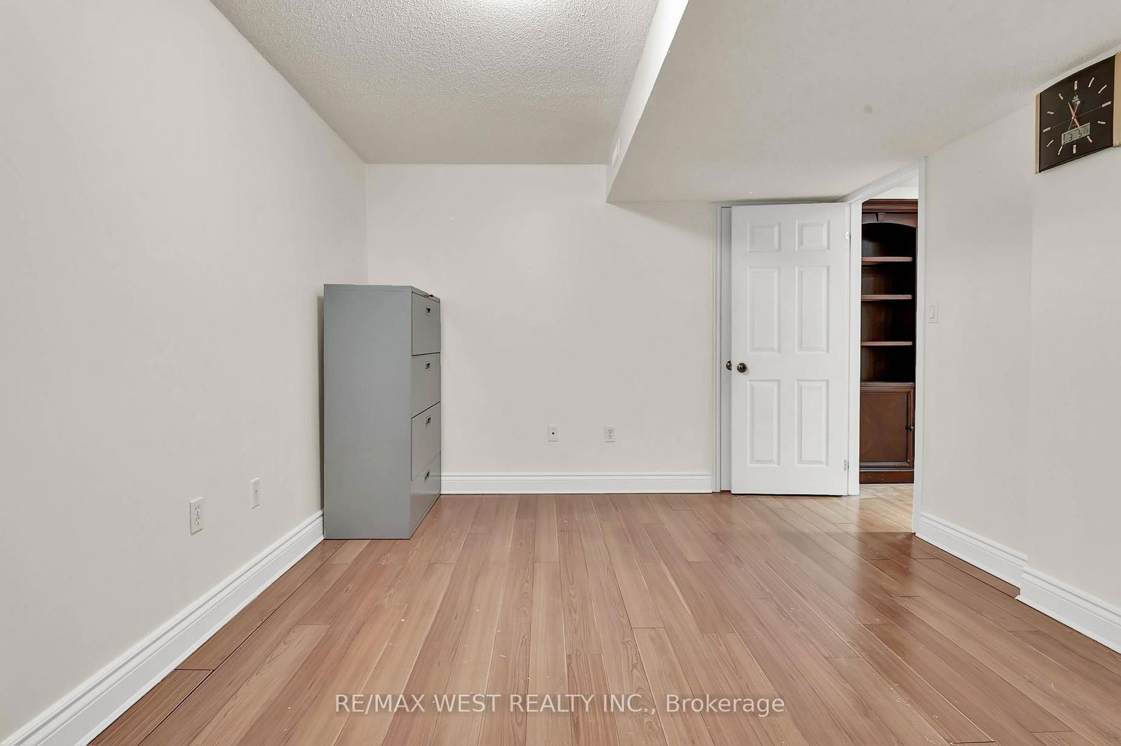 131 Bernard Ave, unit basement for rent