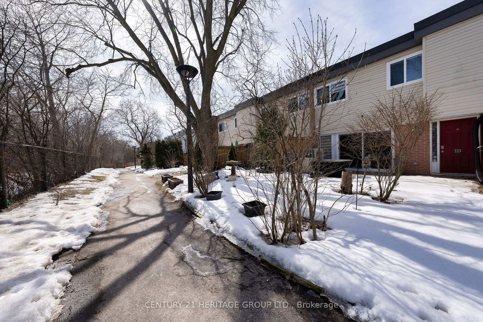 Country Lane Townhomes, Aurora, Toronto