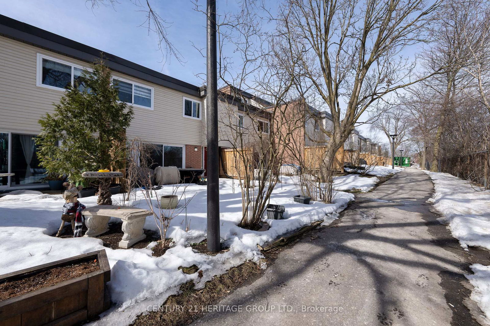 Country Lane Townhomes, Aurora, Toronto