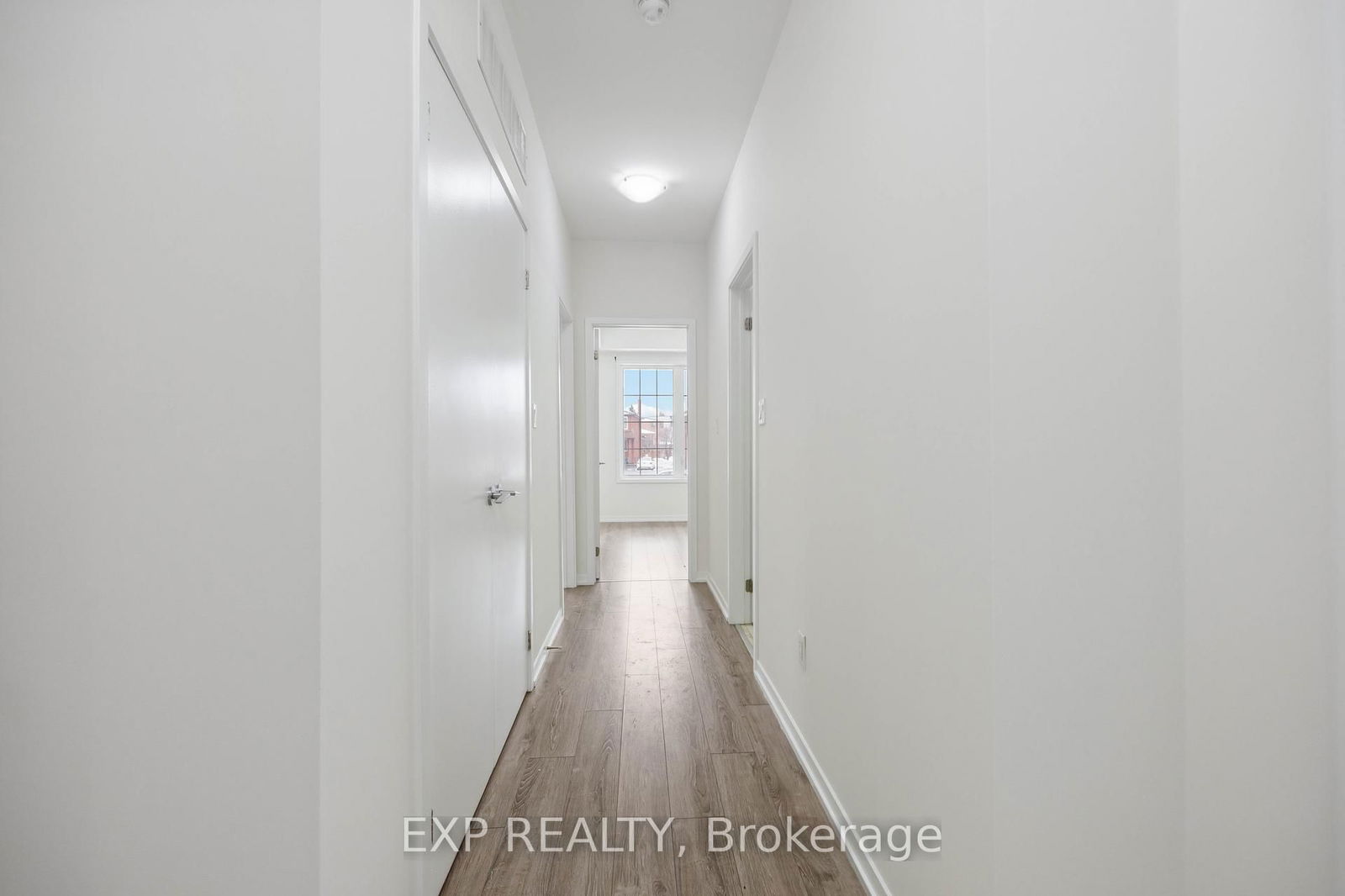 26 Bruce St, unit E12 for rent