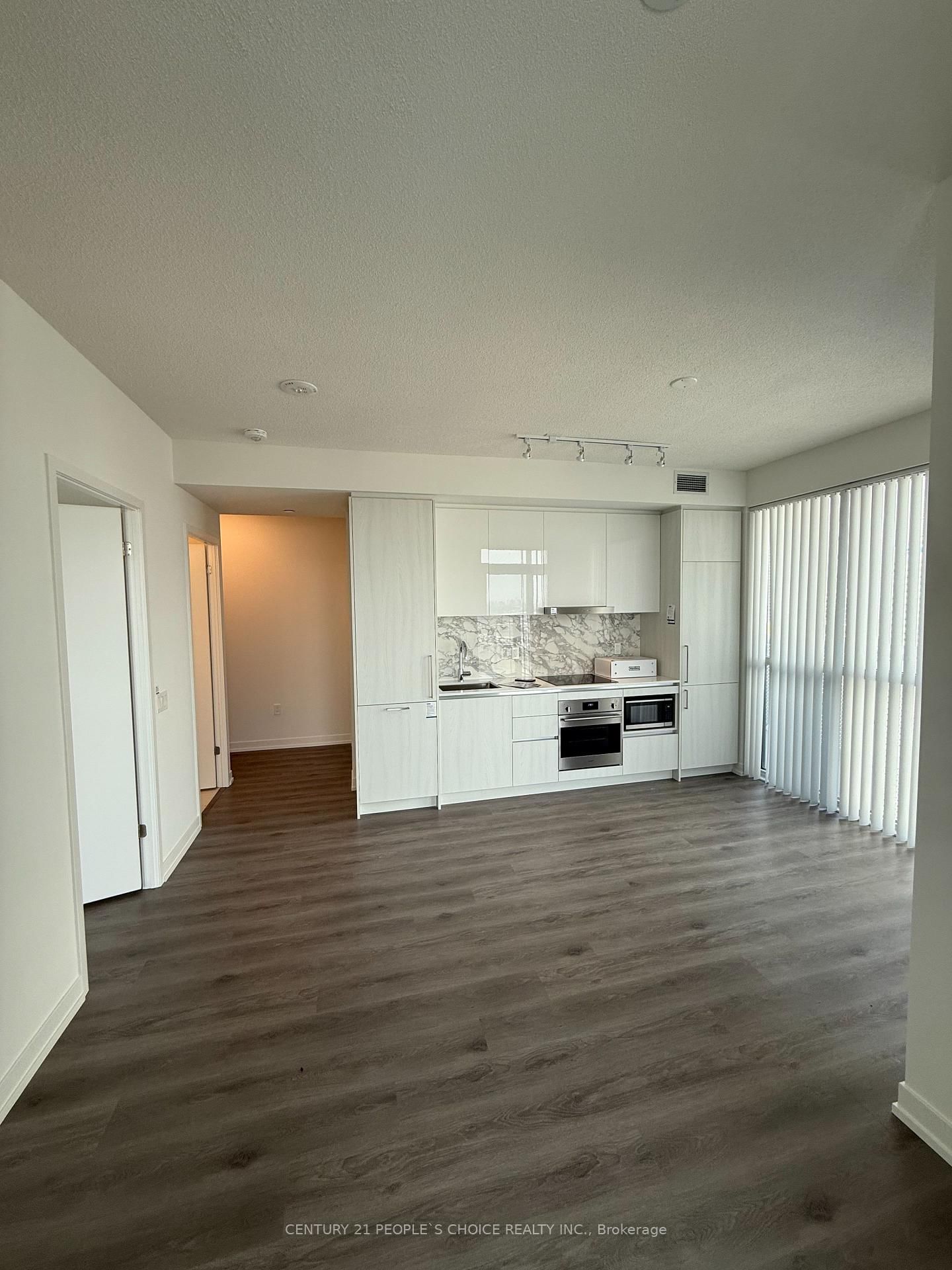 225 Commerce St, unit 1502 for rent