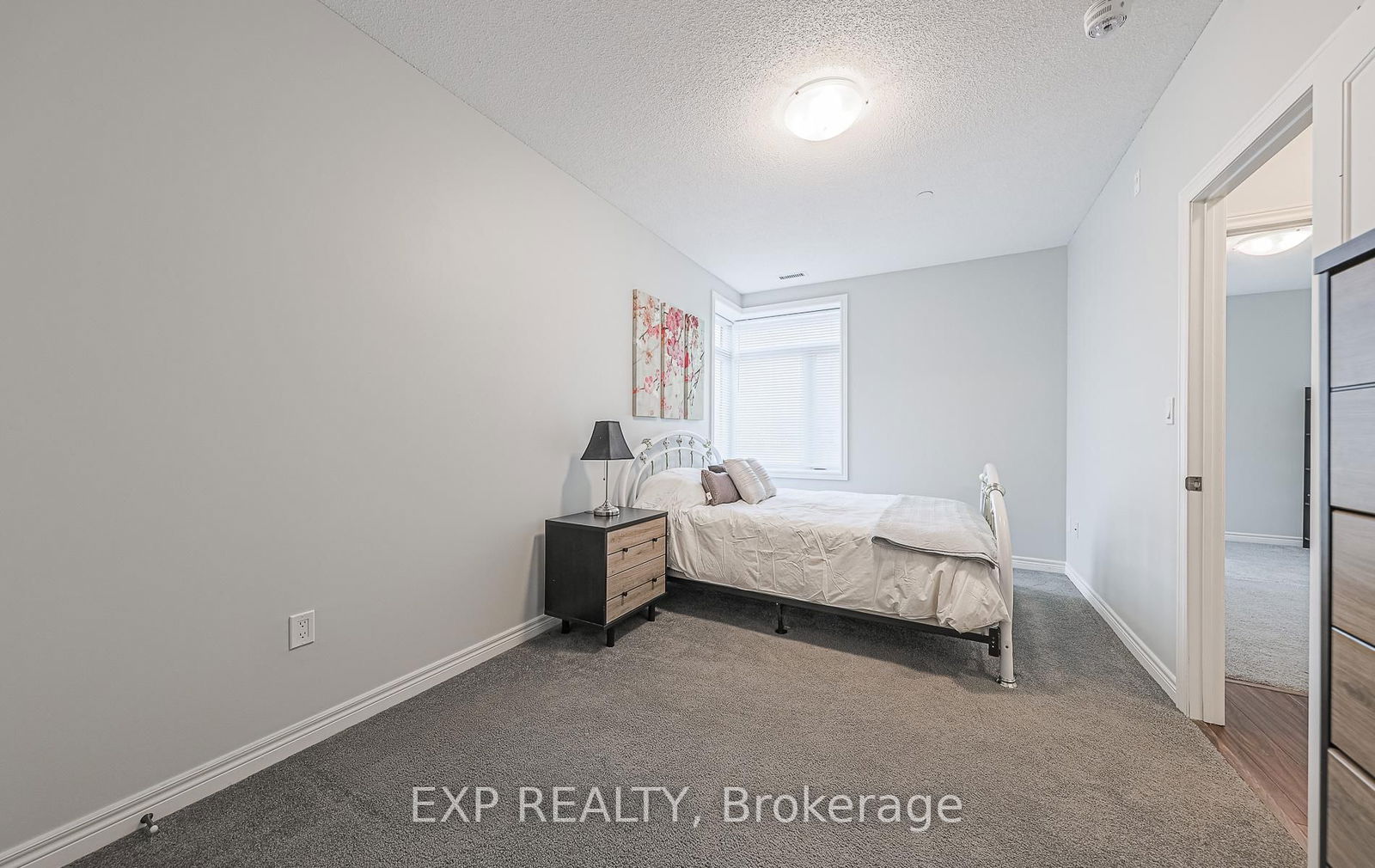 7768 Kennedy Rd, unit 206 for rent