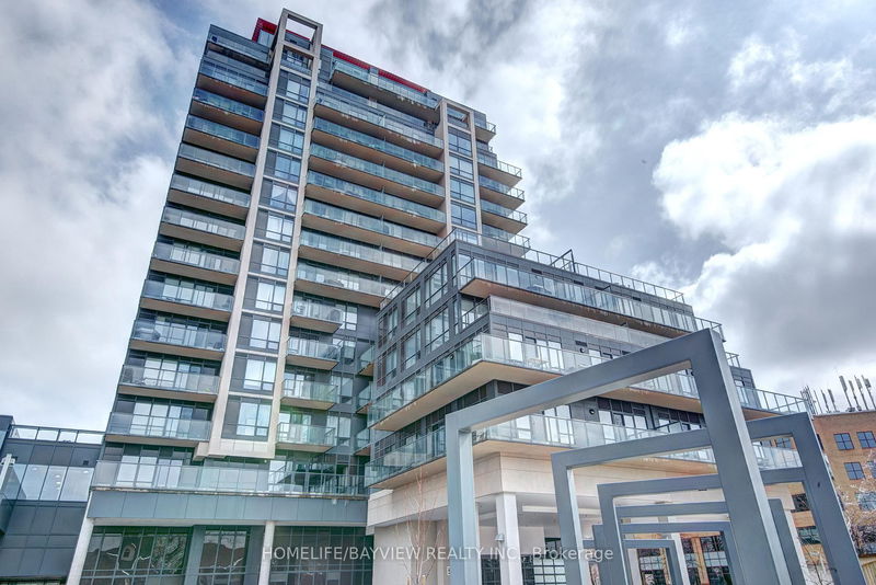 9088 Yonge St, unit 802 for rent