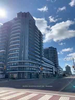 9471 Yonge St, unit 1206 for rent