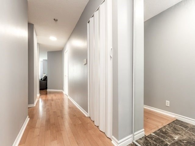 745 New Westminster Dr, unit 908 for sale - image #4