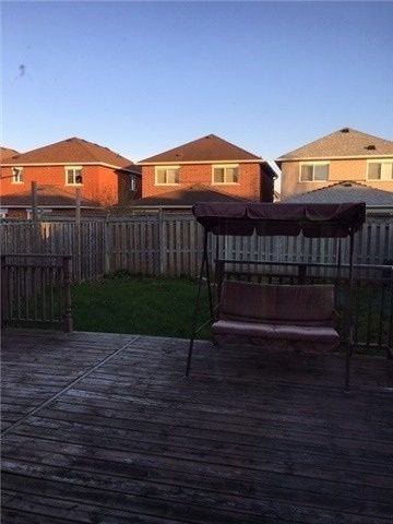 95 Henderson Cres for sale  - image #8