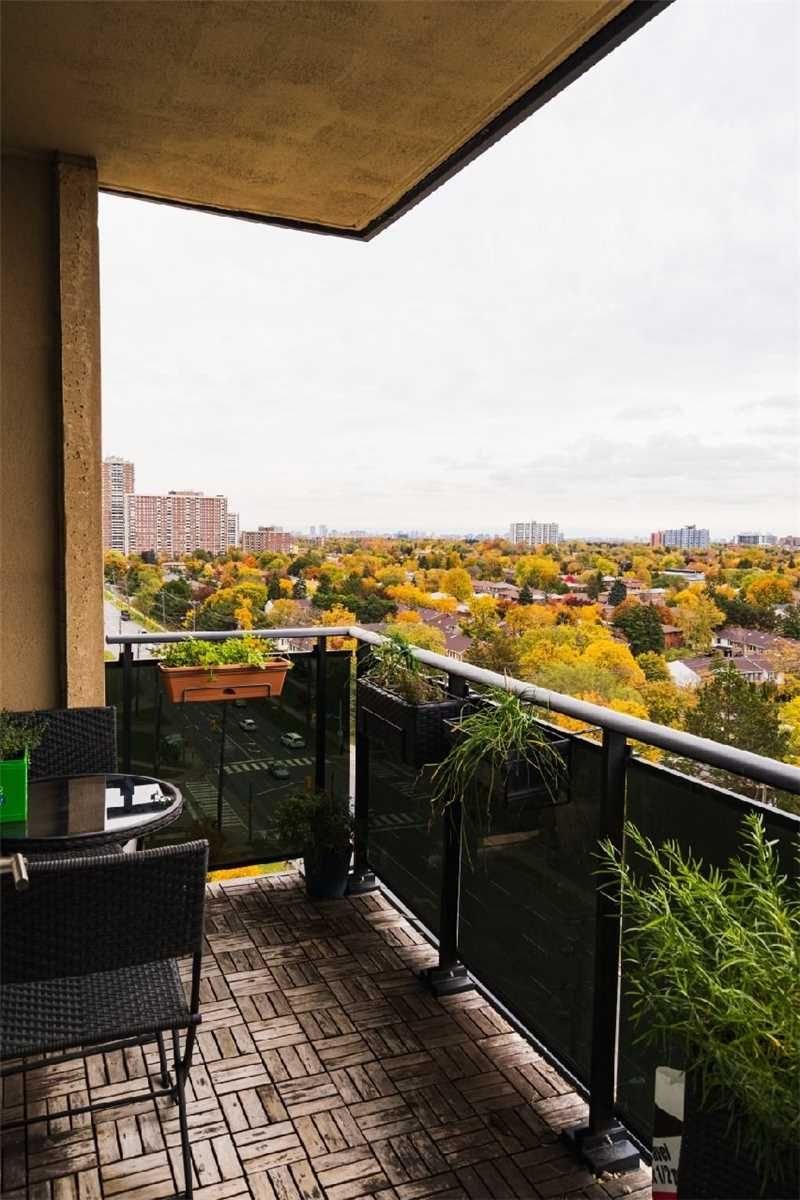 520 Steeles Ave W, unit 1106 for rent - image #12