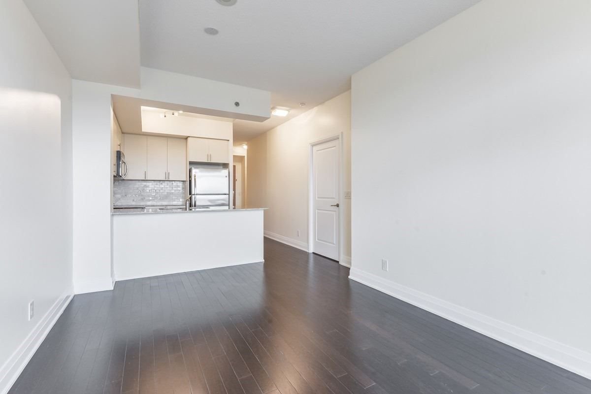 520 Steeles Ave W, unit 1114 for sale - image #3