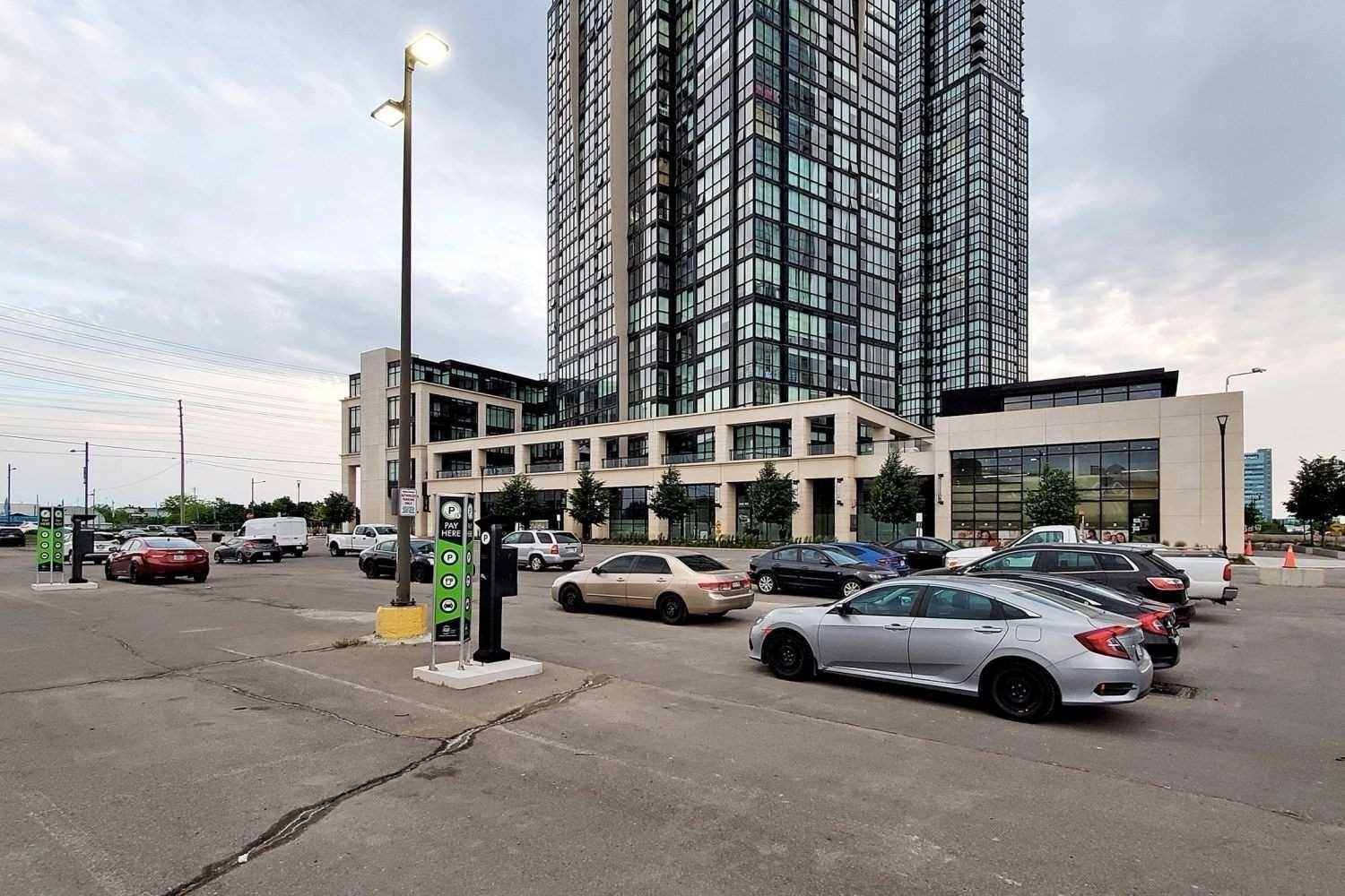 2916 Highway 7 Rd, unit 2909 for rent - image #2