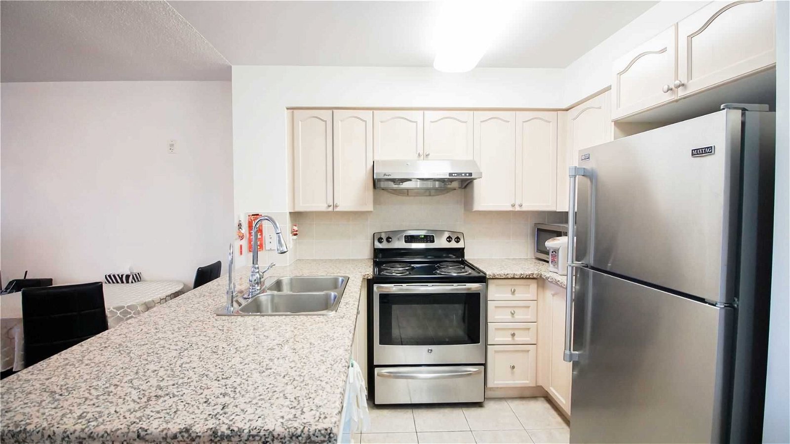 7363 Kennedy Rd, unit 203 for sale - image #7