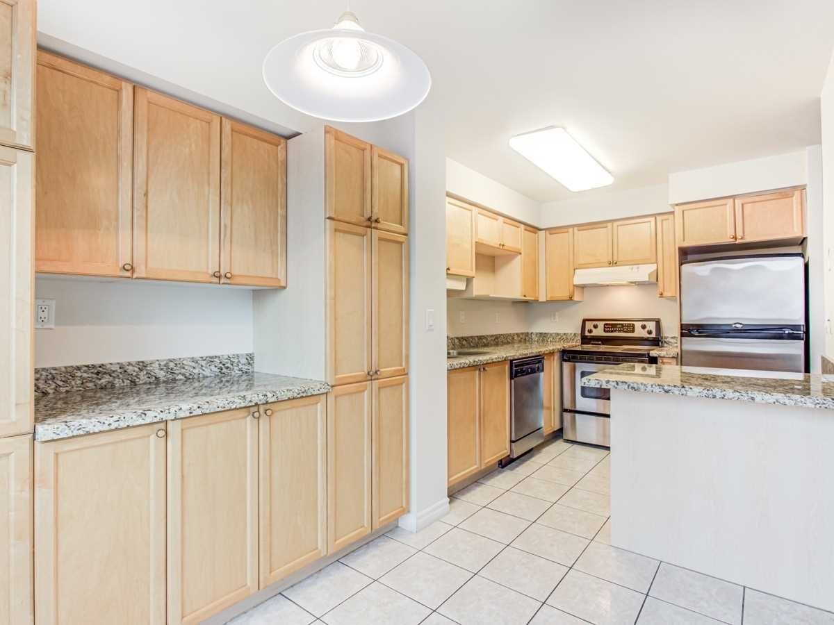 745 New Westminster Dr, unit 312 for sale - image #10
