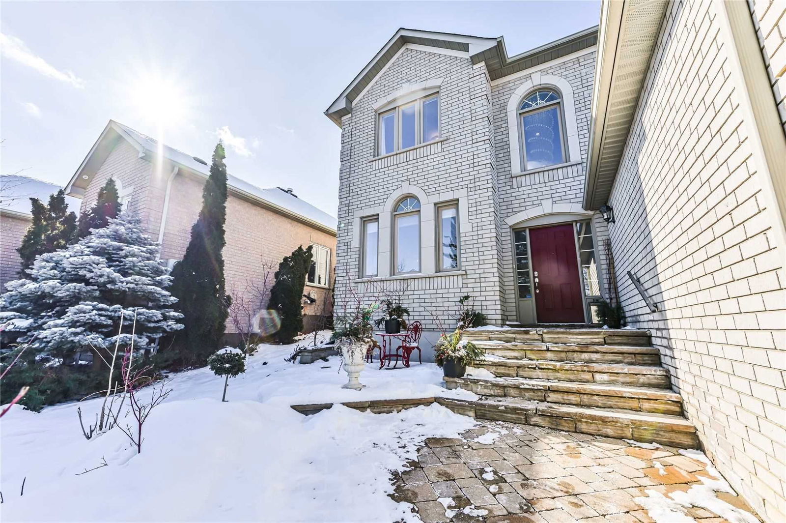 4 Chantilly Cres for sale  - image #2