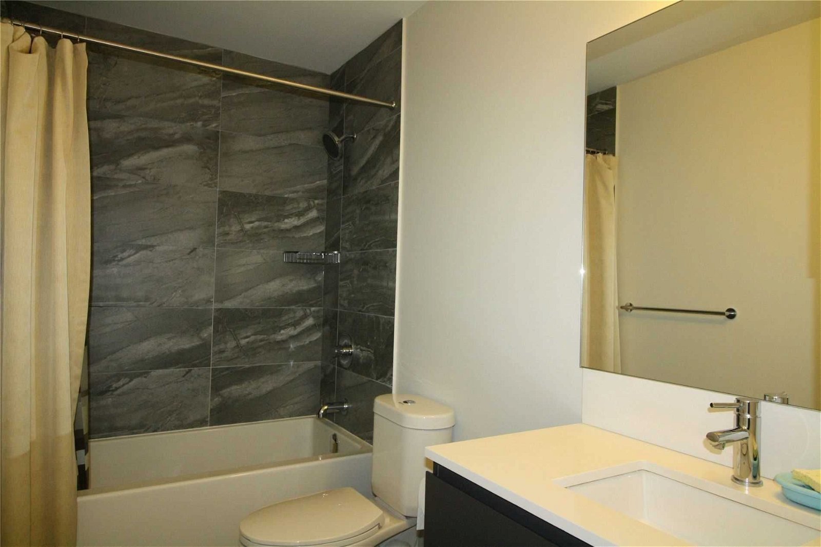15 Water Walk Dr, unit 606 for rent - image #4