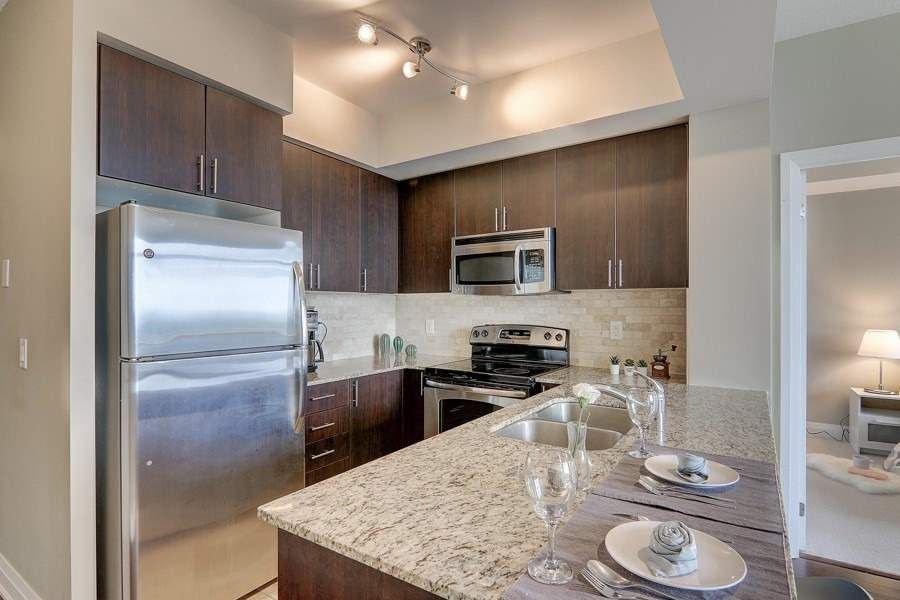 520 Steeles Ave W, unit 606 for sale - image #11